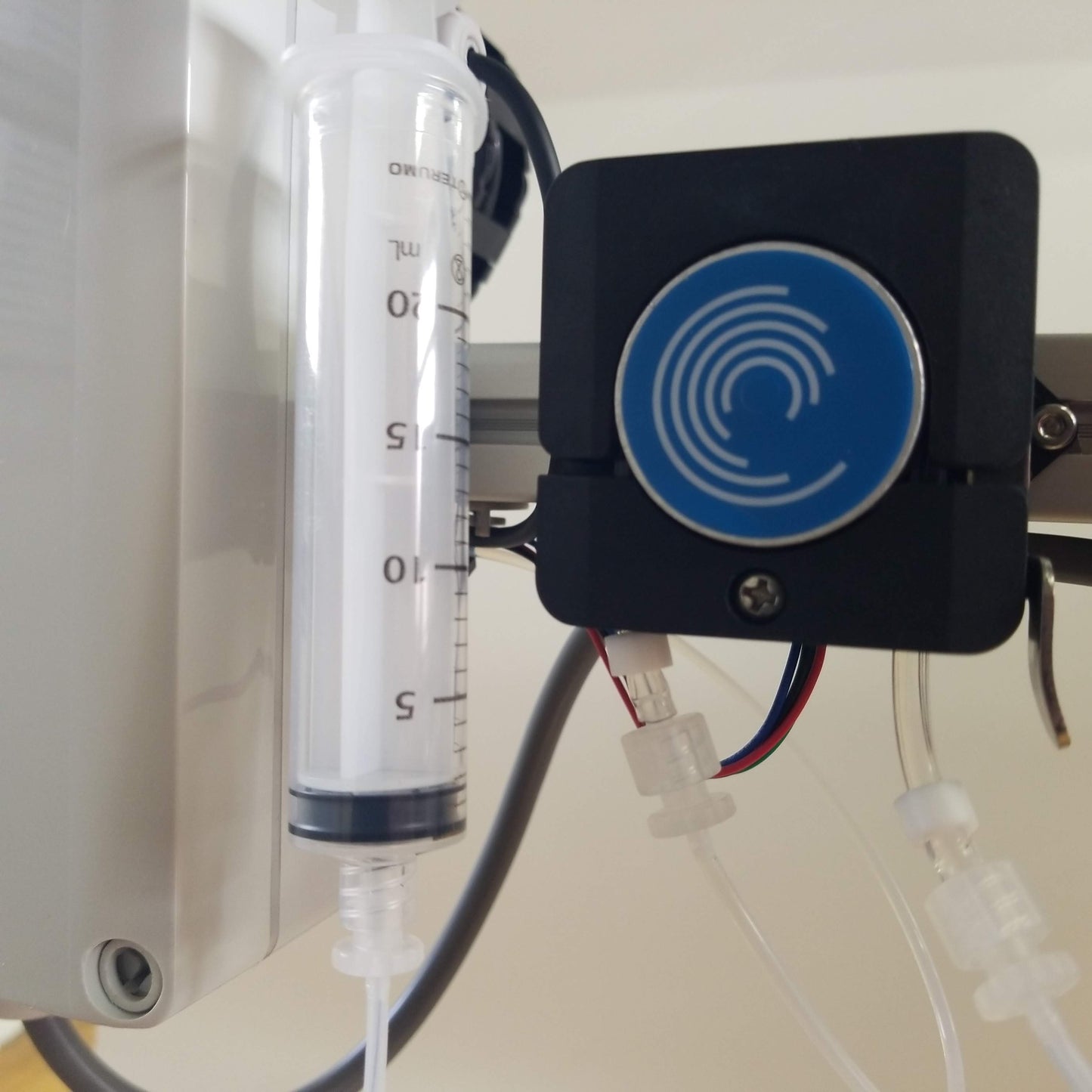 ディスペンサー シリンジ